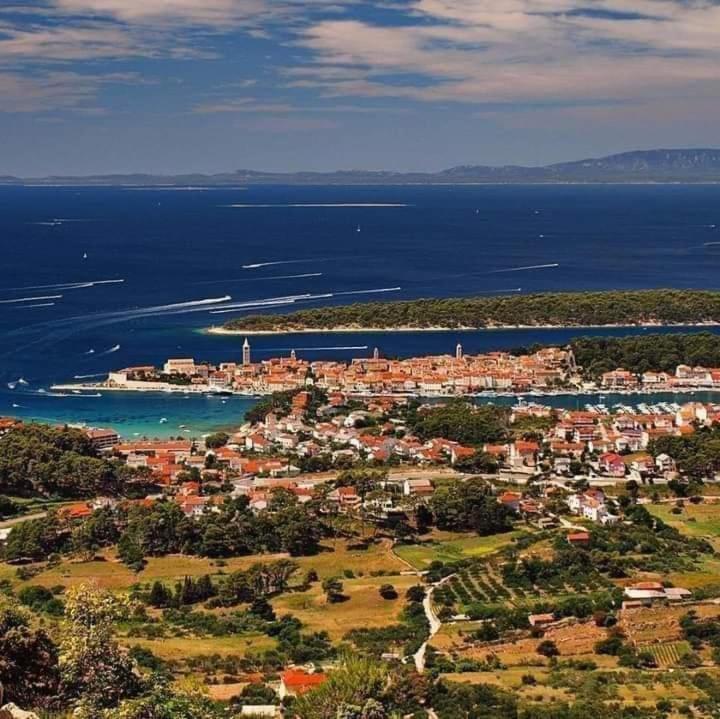 Apartman Belisima Deluxe Supetarska Draga Εξωτερικό φωτογραφία