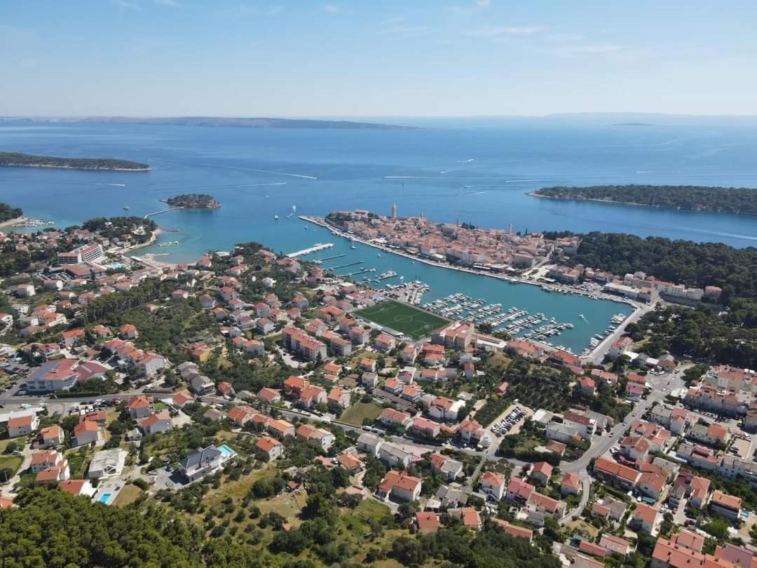 Apartman Belisima Deluxe Supetarska Draga Εξωτερικό φωτογραφία