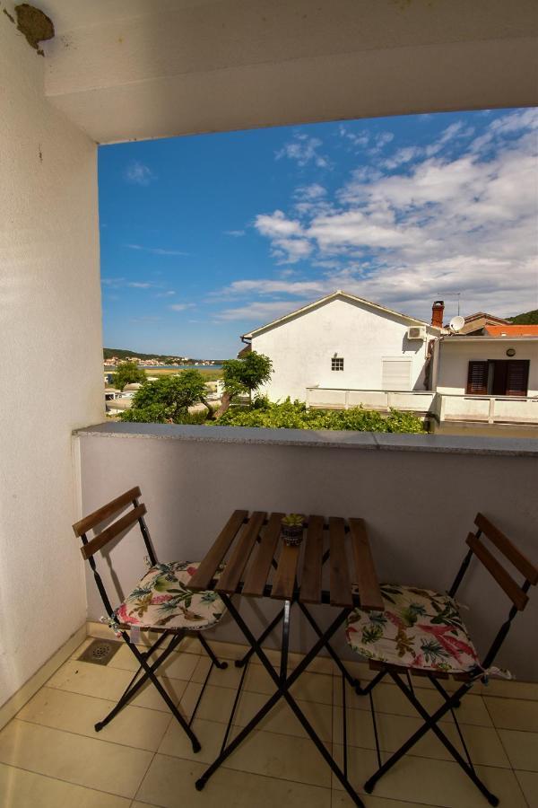 Apartman Belisima Deluxe Supetarska Draga Εξωτερικό φωτογραφία