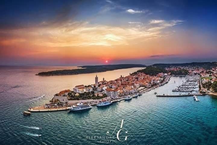 Apartman Belisima Deluxe Supetarska Draga Εξωτερικό φωτογραφία